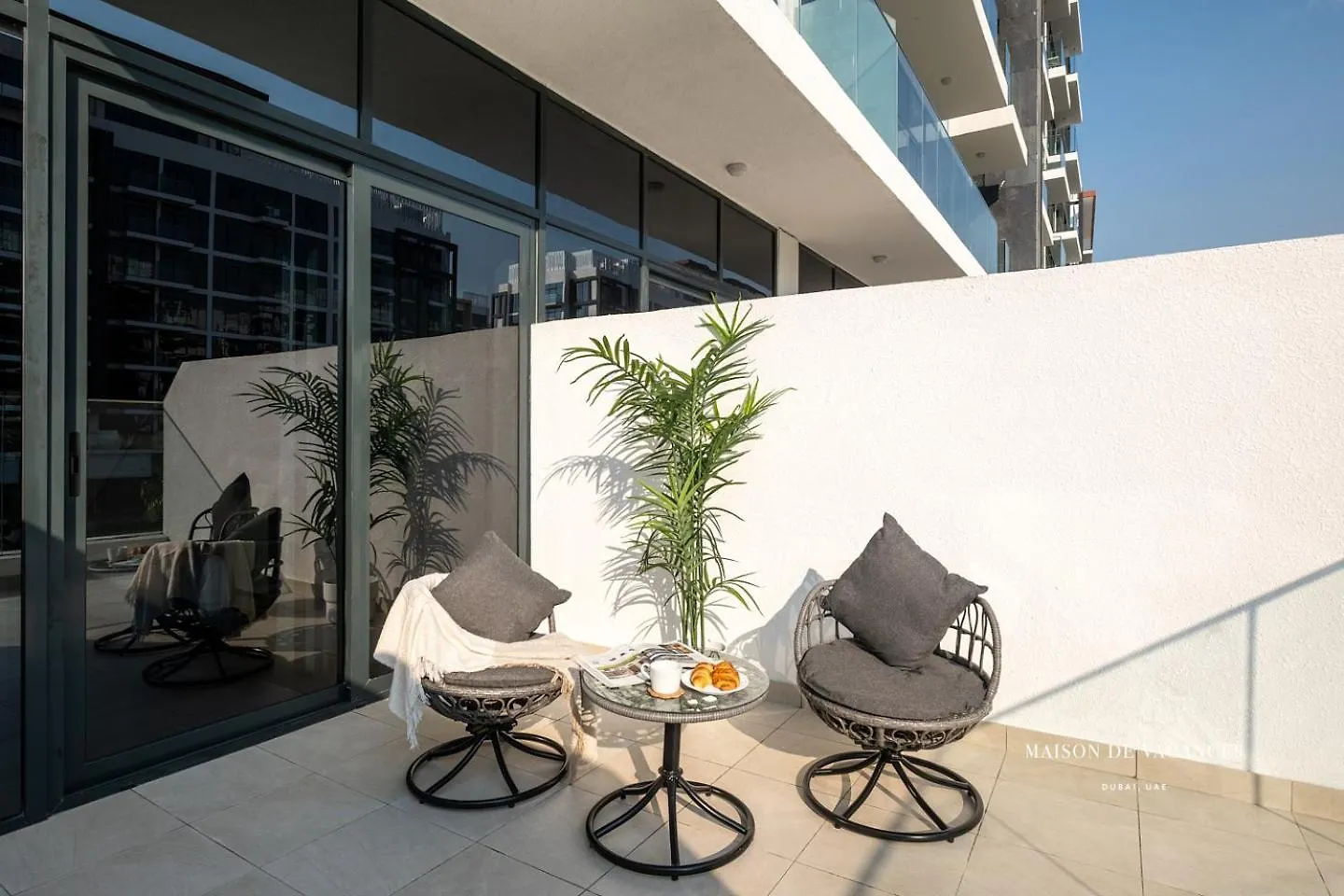 10Mins From Dubai Mall Studio With A Large Balcony Emiratos Árabes Unidos